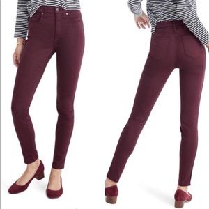 Madewell High-Rise Skinny Pants in Maroon